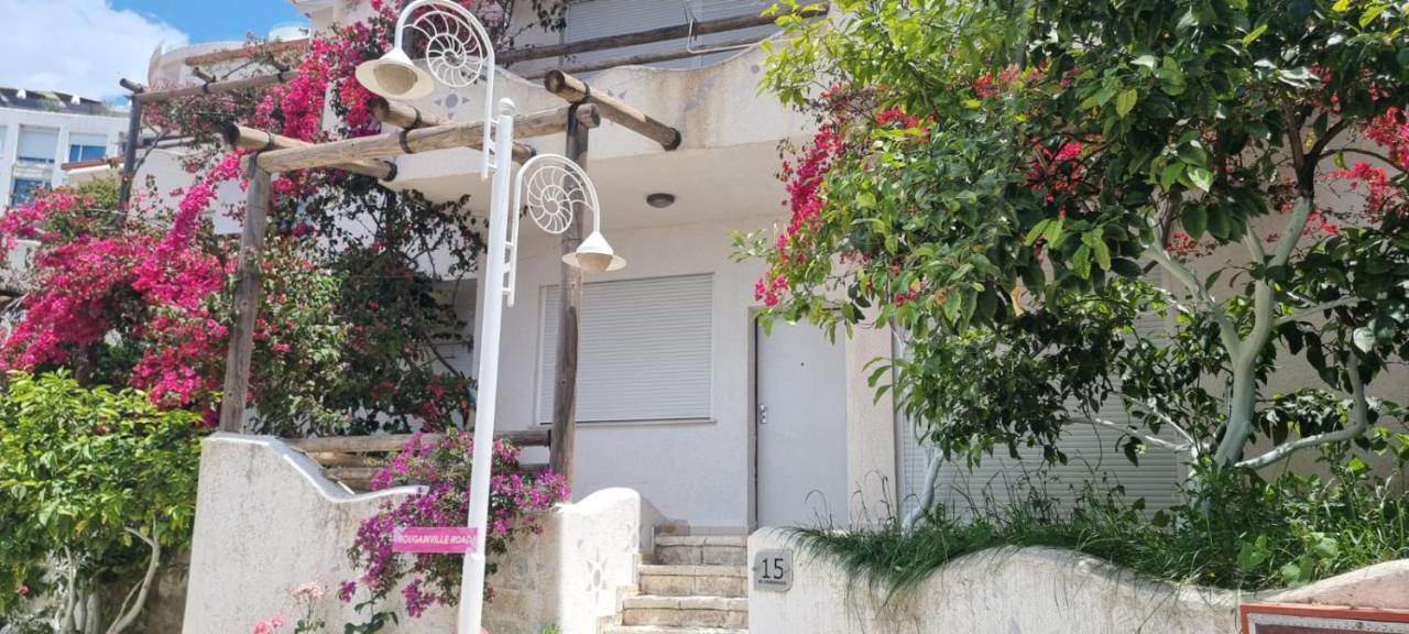 Vila 15 Bougainville Sarandë エクステリア 写真